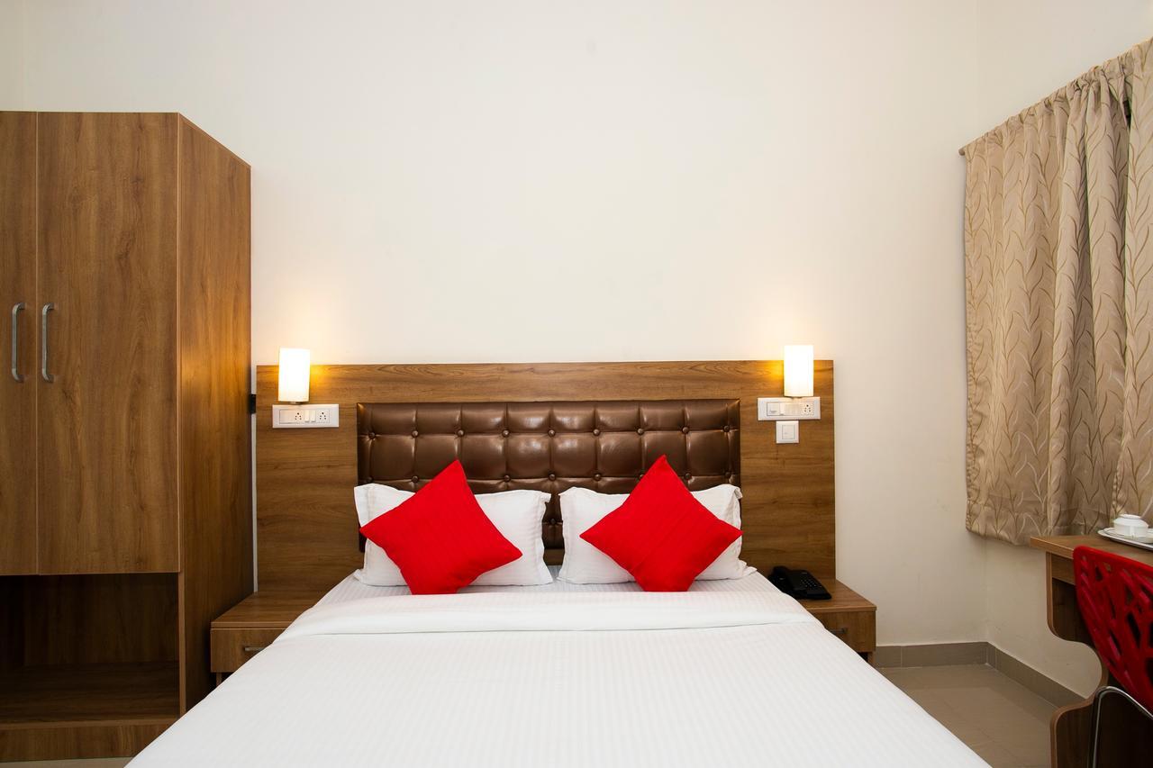 Hotel Prasad Residency Bangalore Eksteriør bilde