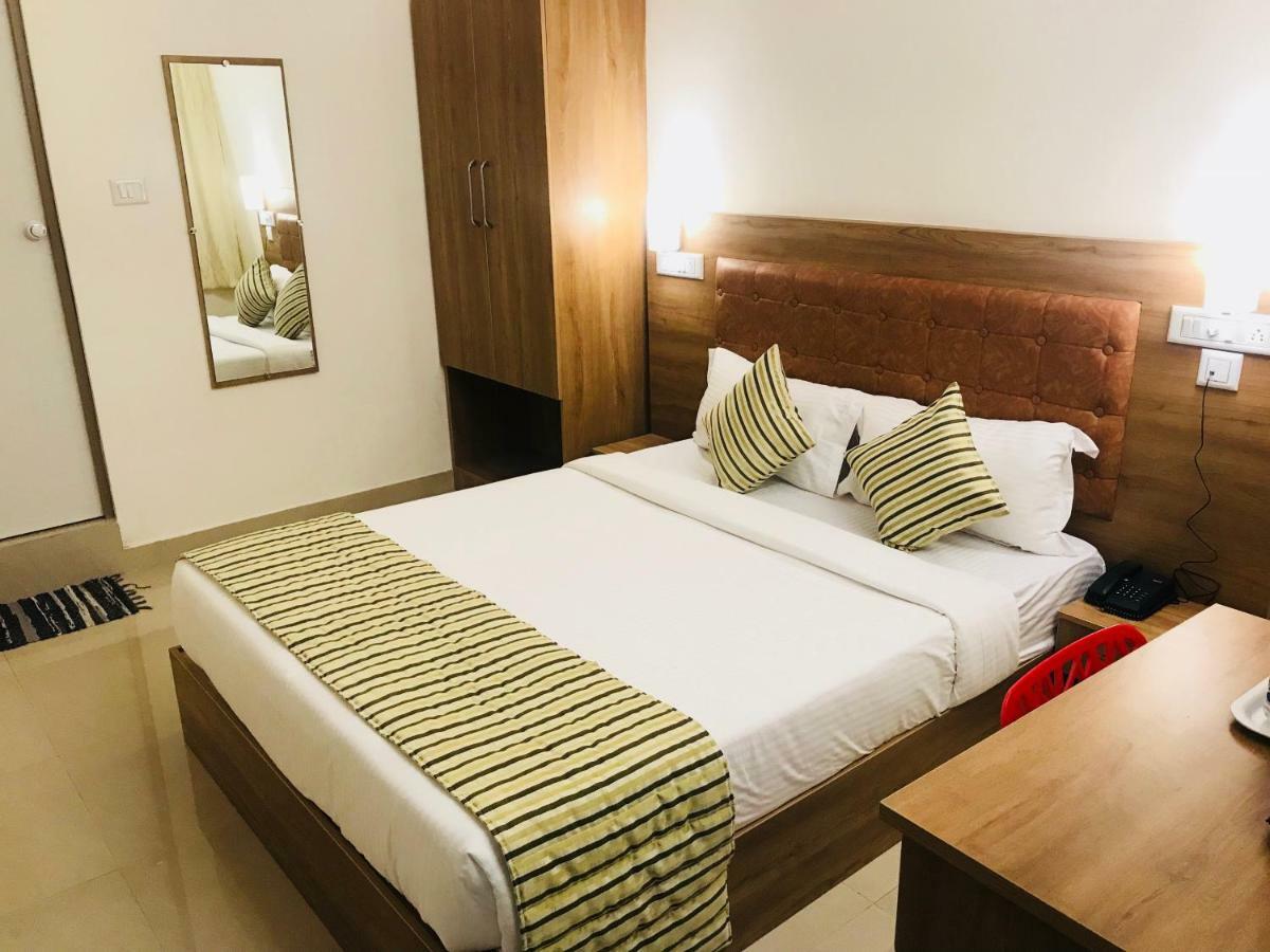 Hotel Prasad Residency Bangalore Eksteriør bilde